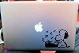 Artstickers - Adesivo per Laptop 15" e 17" Snoopy per MacBook PRO Air Mac Portatile Colore Nero Regalo Spilart Marca ...